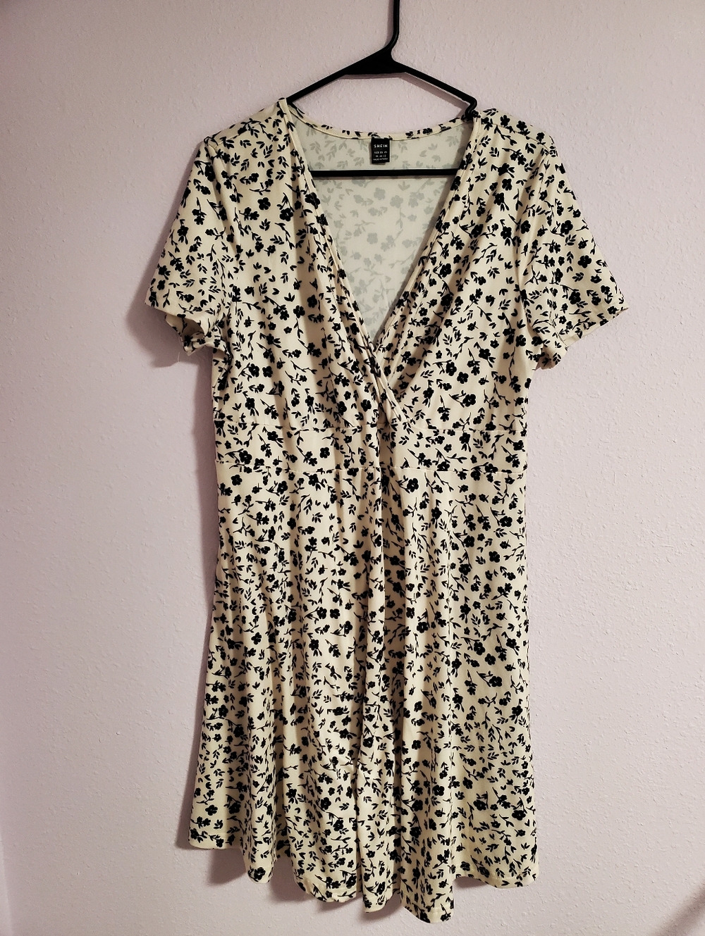 SHEIN Maternity Dress